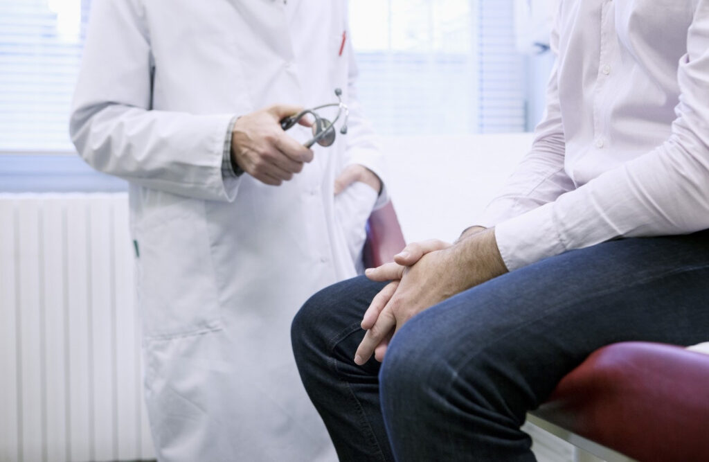 Bệnh ung thư tuyến tiền liệt ở nam giới là gì và các dấu hiệu nhận biết