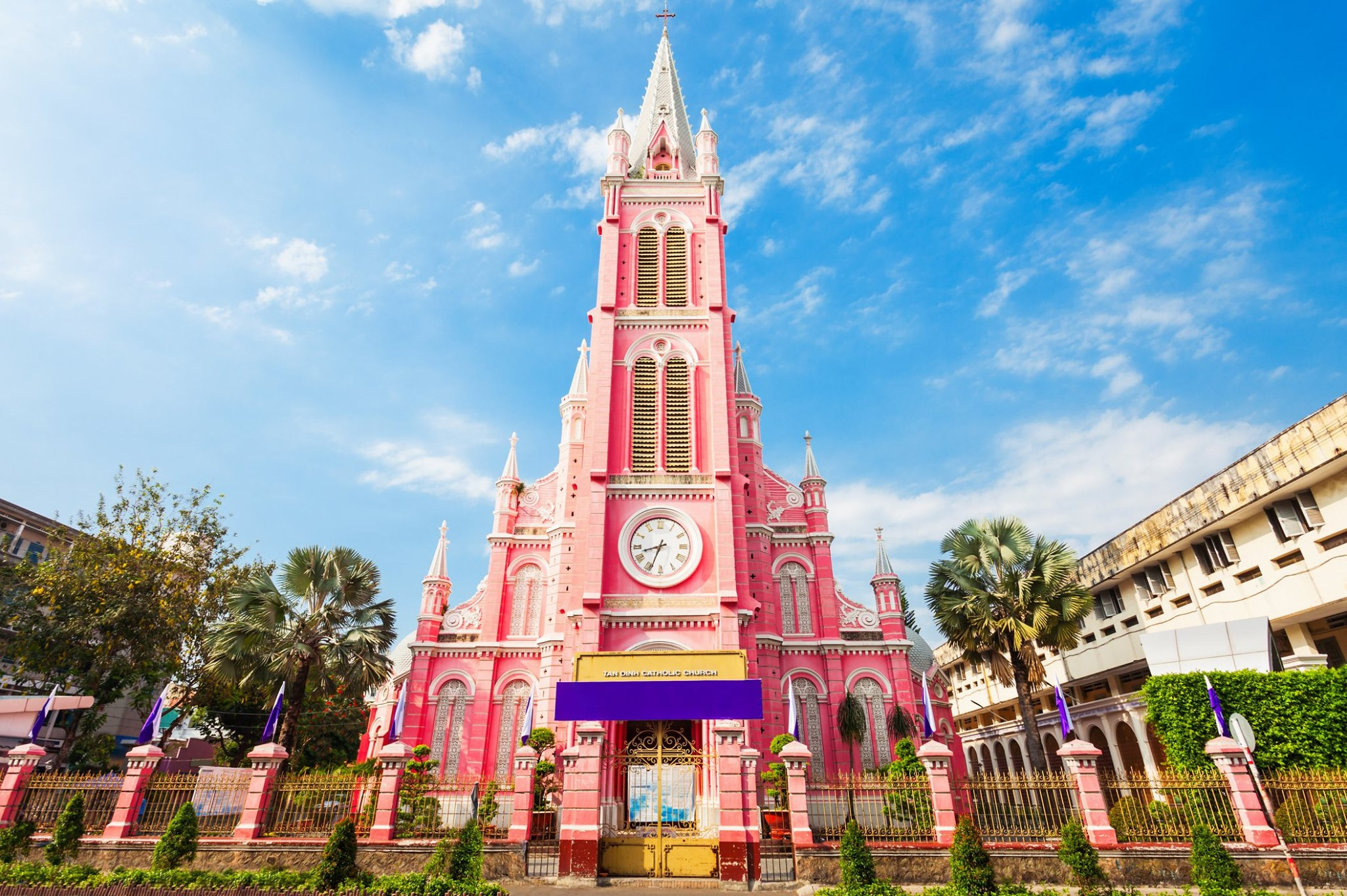 Nhà thờ Tân Định - Sở hữu công trình kiến trúc đẹp mê hồn
