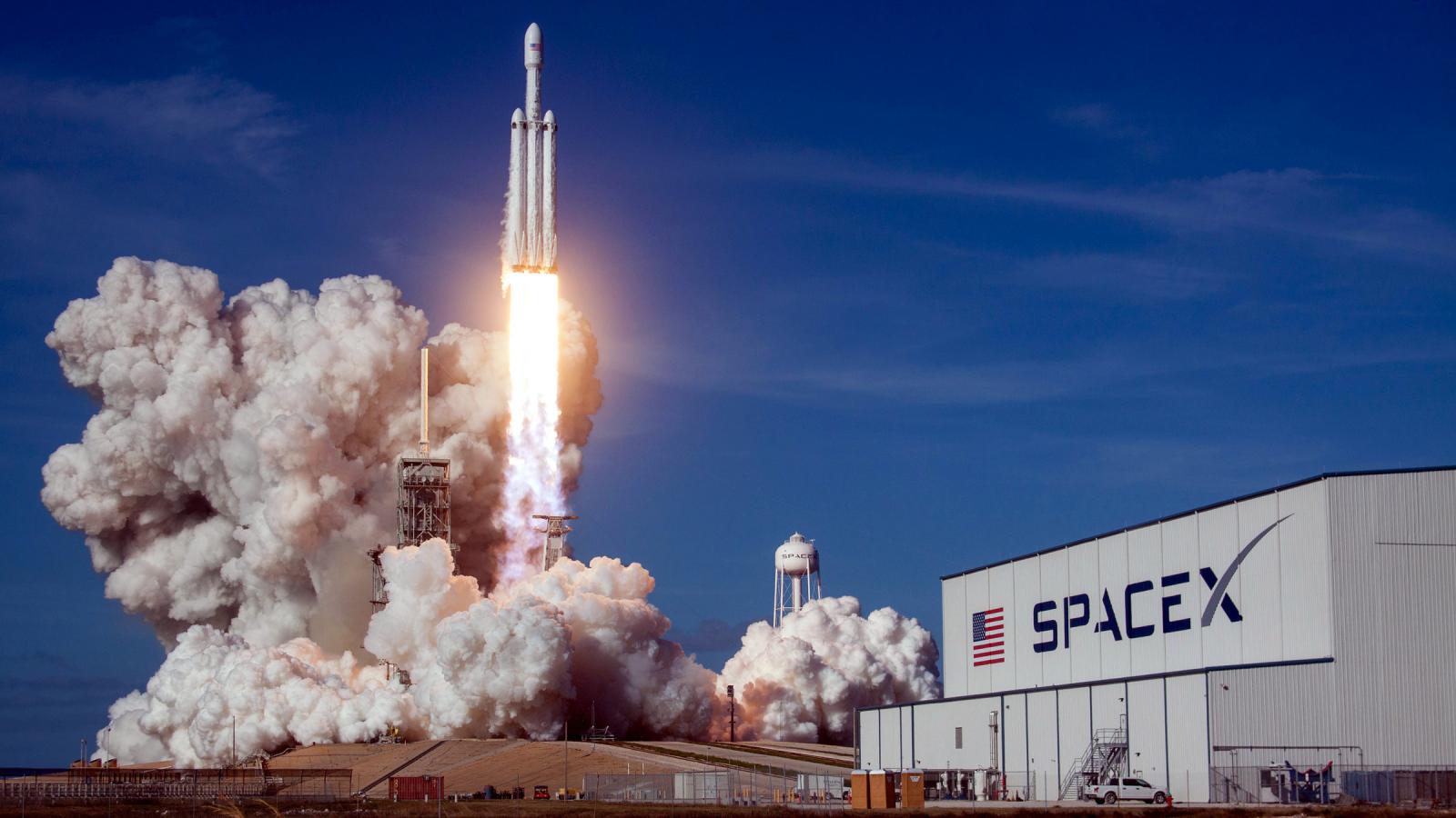 SpaceX đã tiếp tục bổ sung thêm 60 vệ tinh Starlink lên vũ trụ