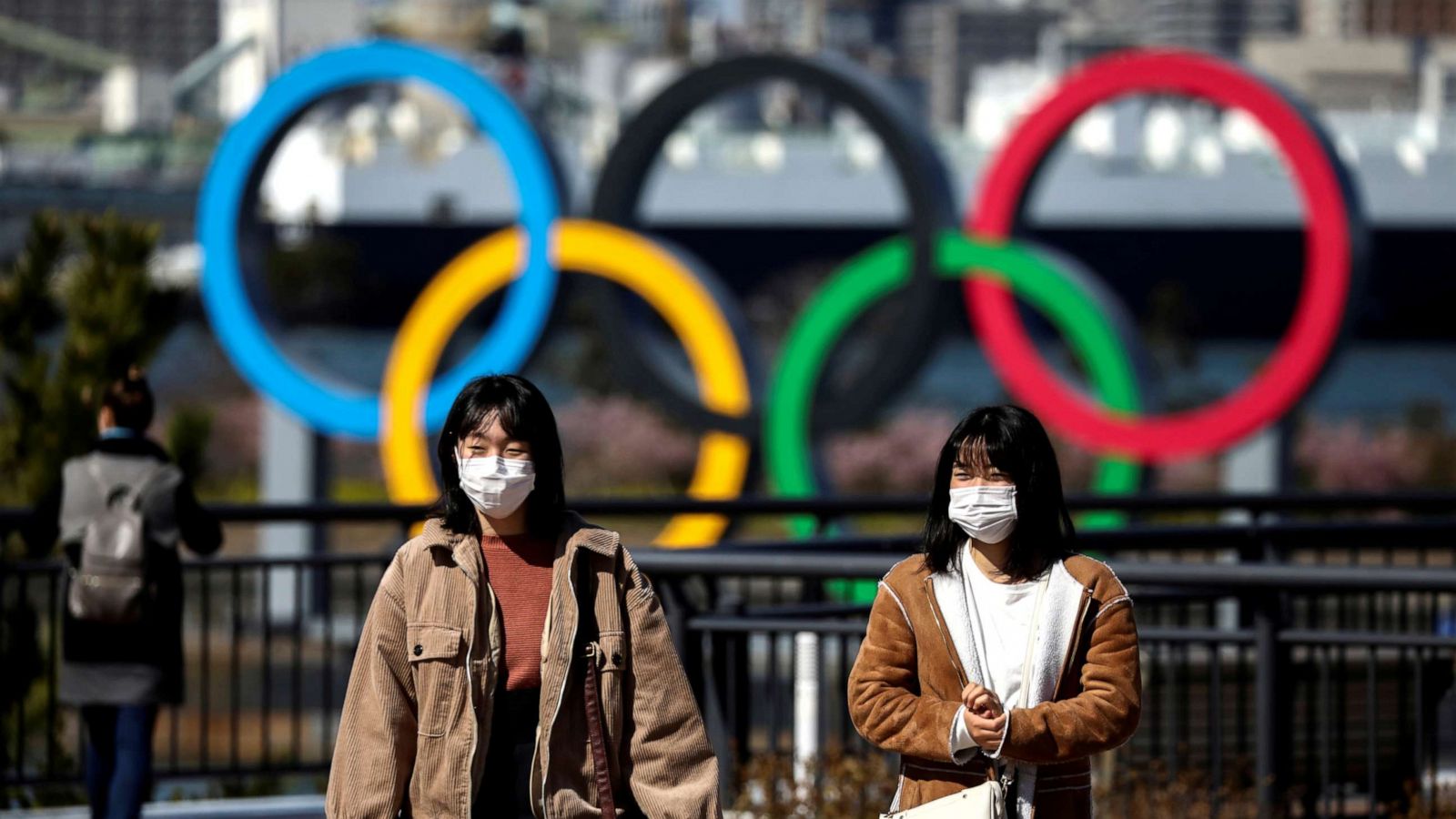 Olympic Tokyo không đón khách nước ngoài